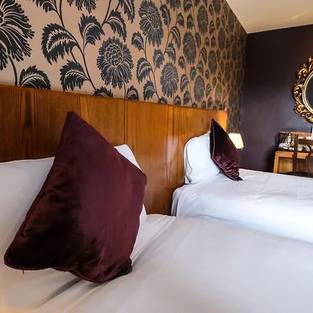 The Unicorn Wetherspoon 2*