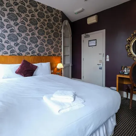 The Unicorn Wetherspoon 2* 里彭