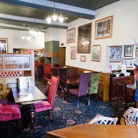 The Unicorn Wetherspoon Hotell Ripon