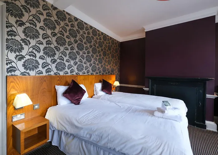 The Unicorn Wetherspoon 2*