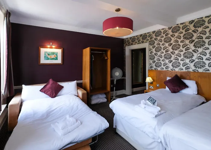 The Unicorn Wetherspoon Hotel 2*