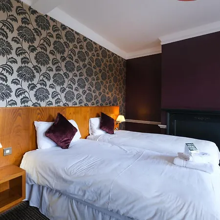 The Unicorn Wetherspoon 2*